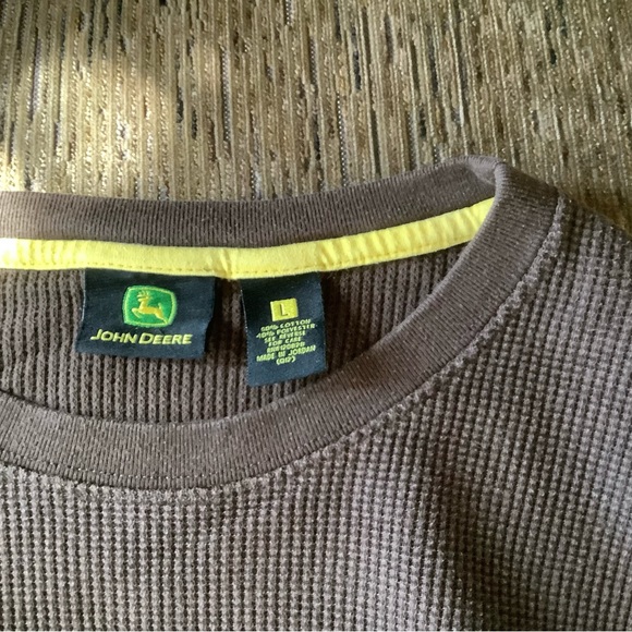 John Deere Waffle Shirt - Picture 3 of 3